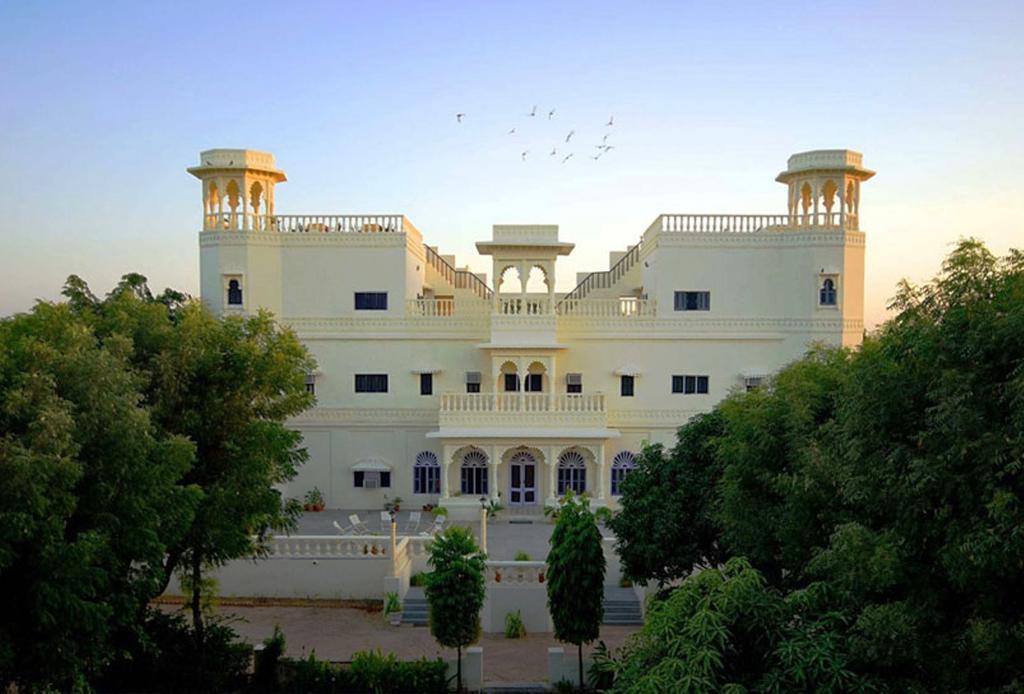 V Resorts Jhalamand Garh Jodhpur Jodhpur  Exterior foto